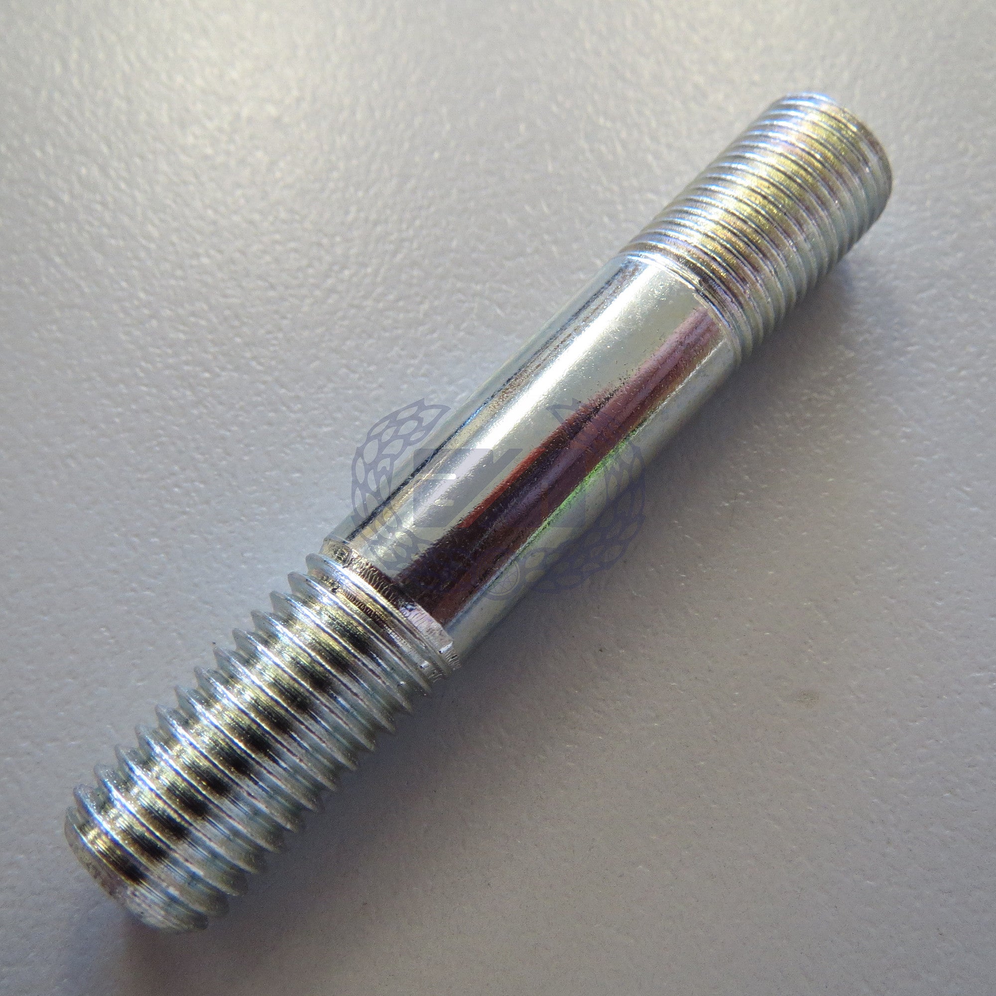 CYLINDER HEAD STUD 3/8" (NM18756)