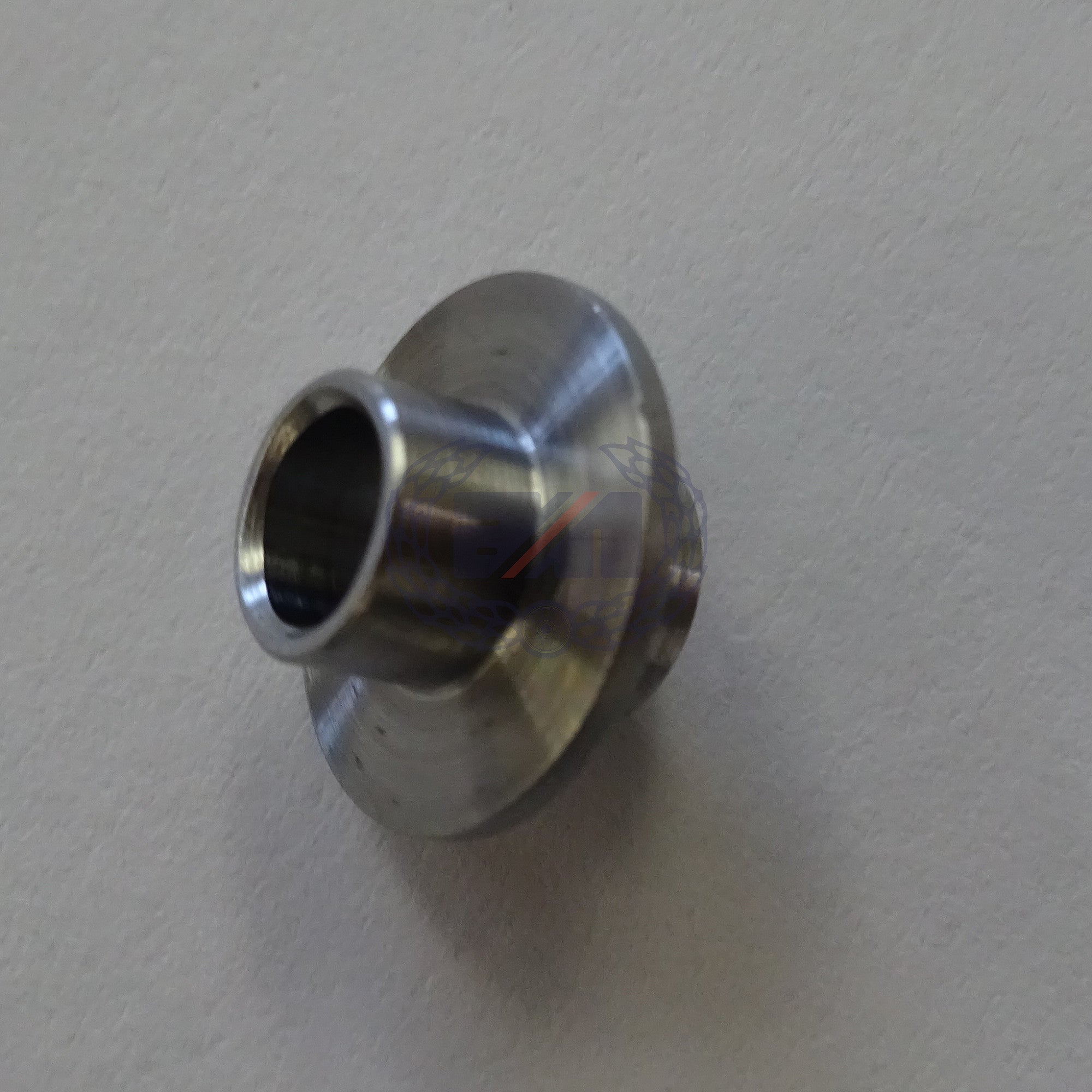 OIL PUMP FEED BUSH (LATE SINGLES, JUBILEE, DOMI & EARLY COMMANDO)