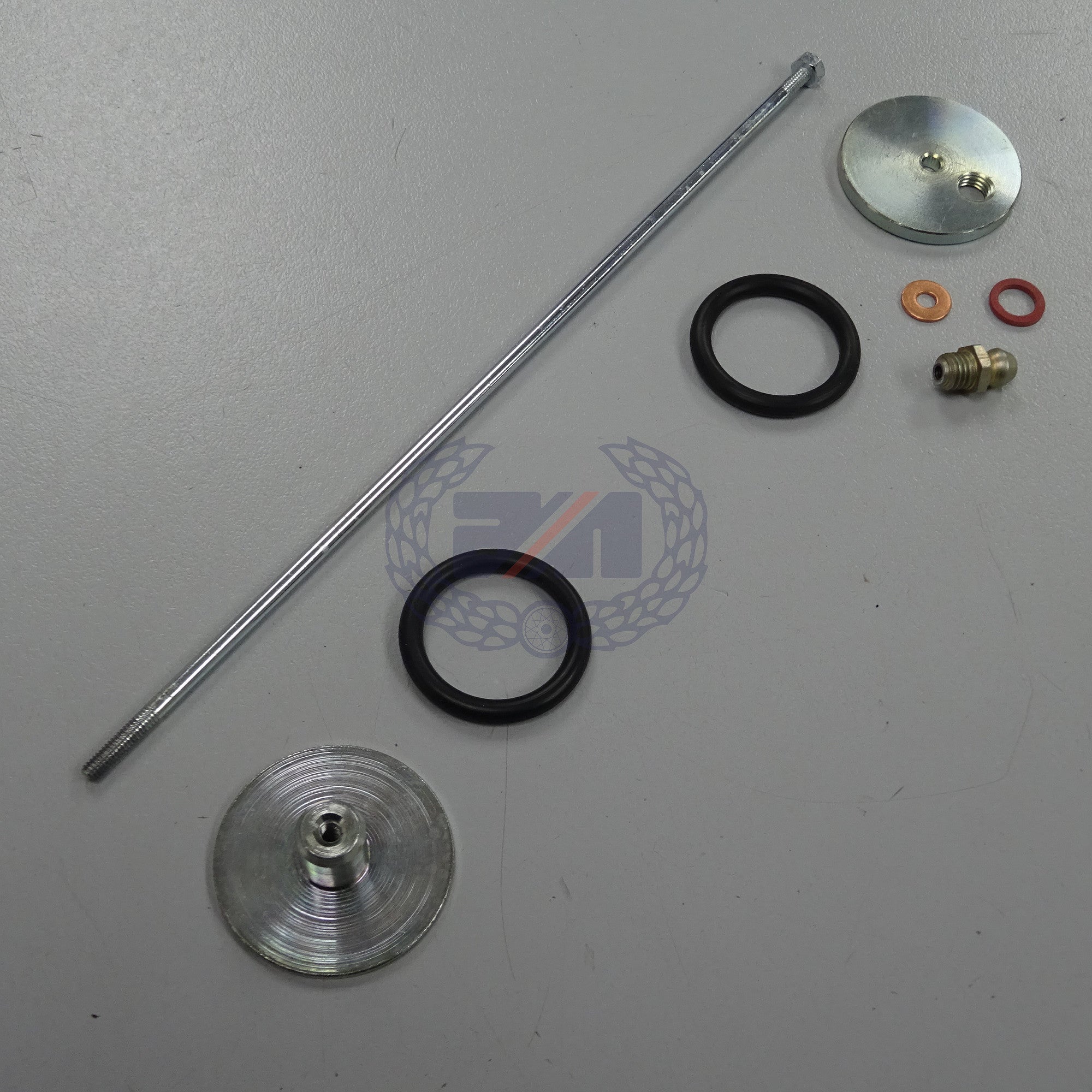 SWINGING ARM END CAP, SEAL AND ROD SET (COMMANDO 750 850 from 1968 to 1974)