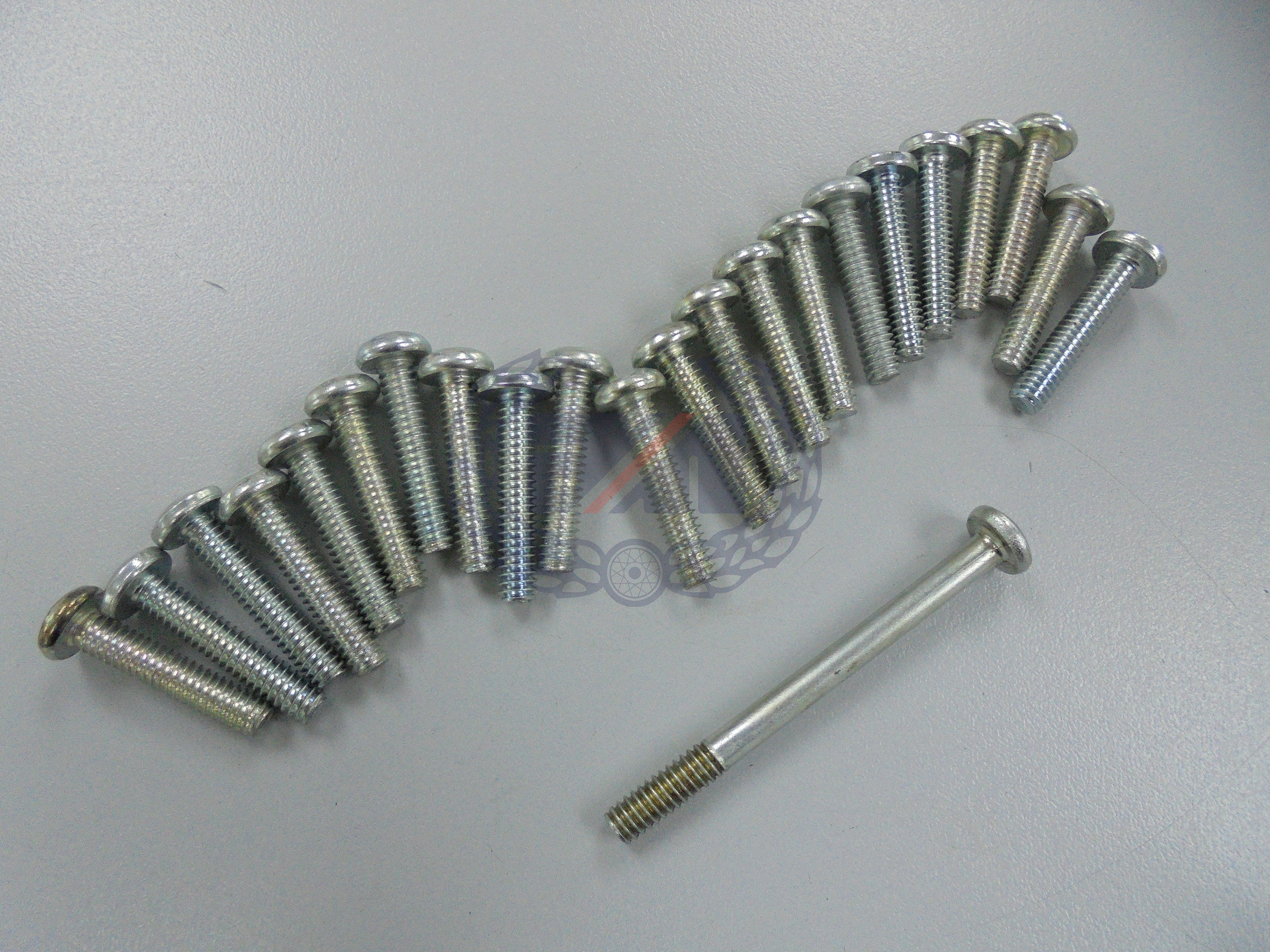 TIMING & PRIMARY COVER SCREW KIT (COMMANDO 850Mk3) 23 pieces