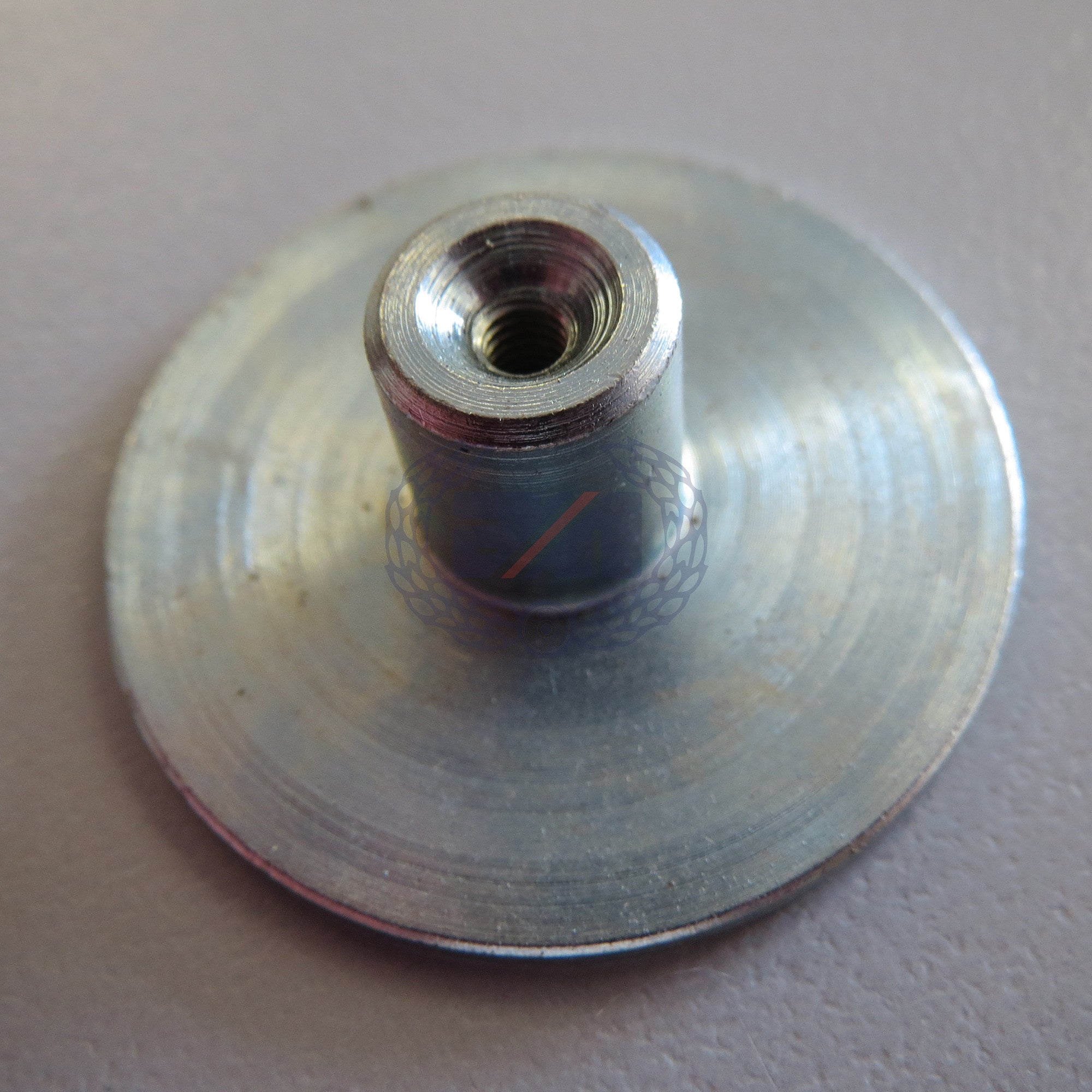 SWING ARM END CAP LH