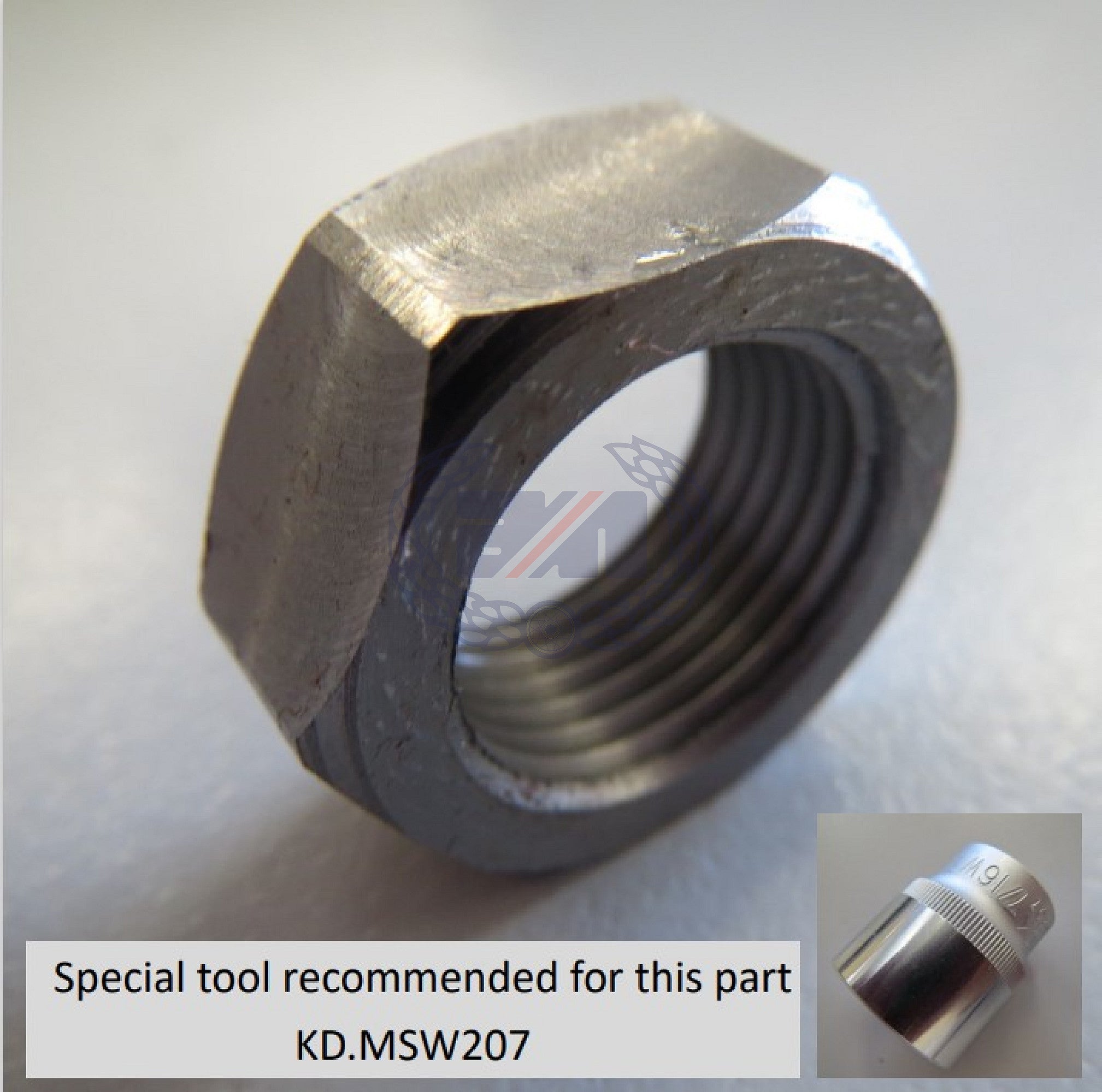 CLUTCH CENTRE NUT (E6254) (A2/372) (8652)