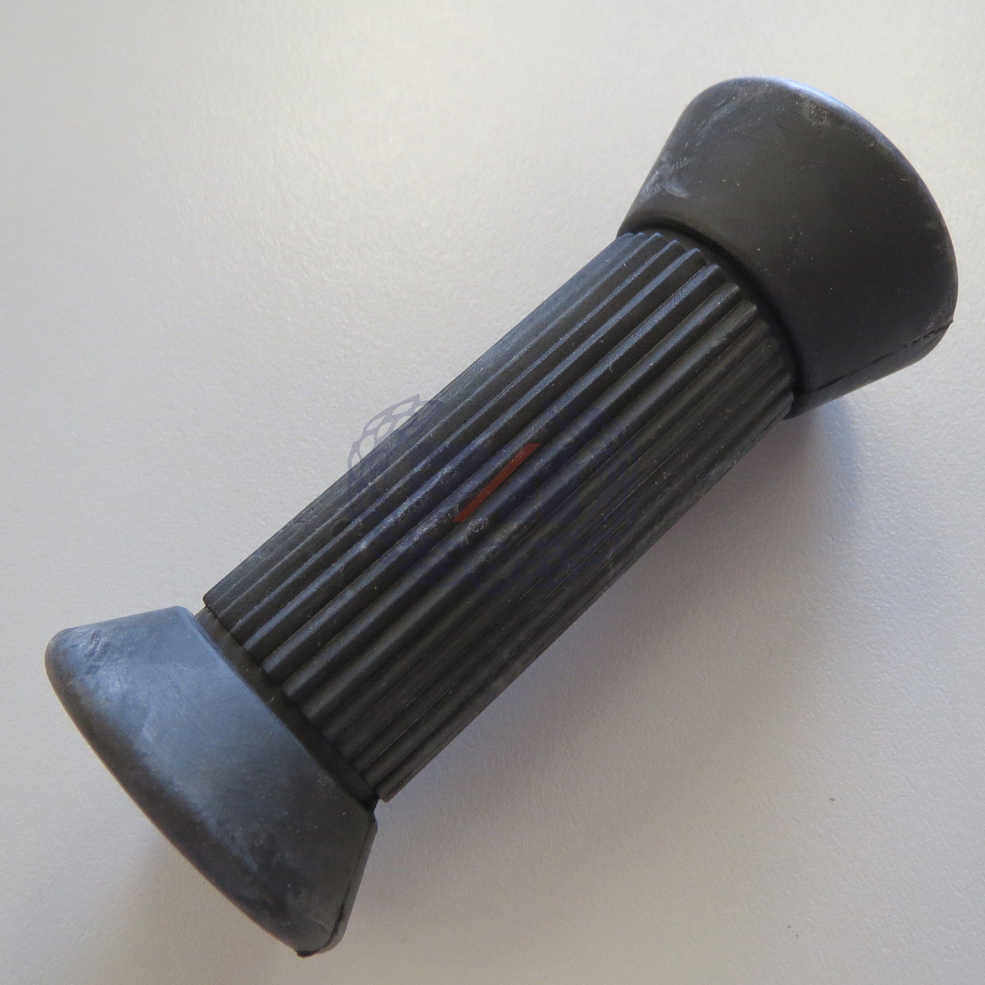 PILLION FOOTREST RUBBER 1966 onwards including 650SS ATLAS Mercury & G15