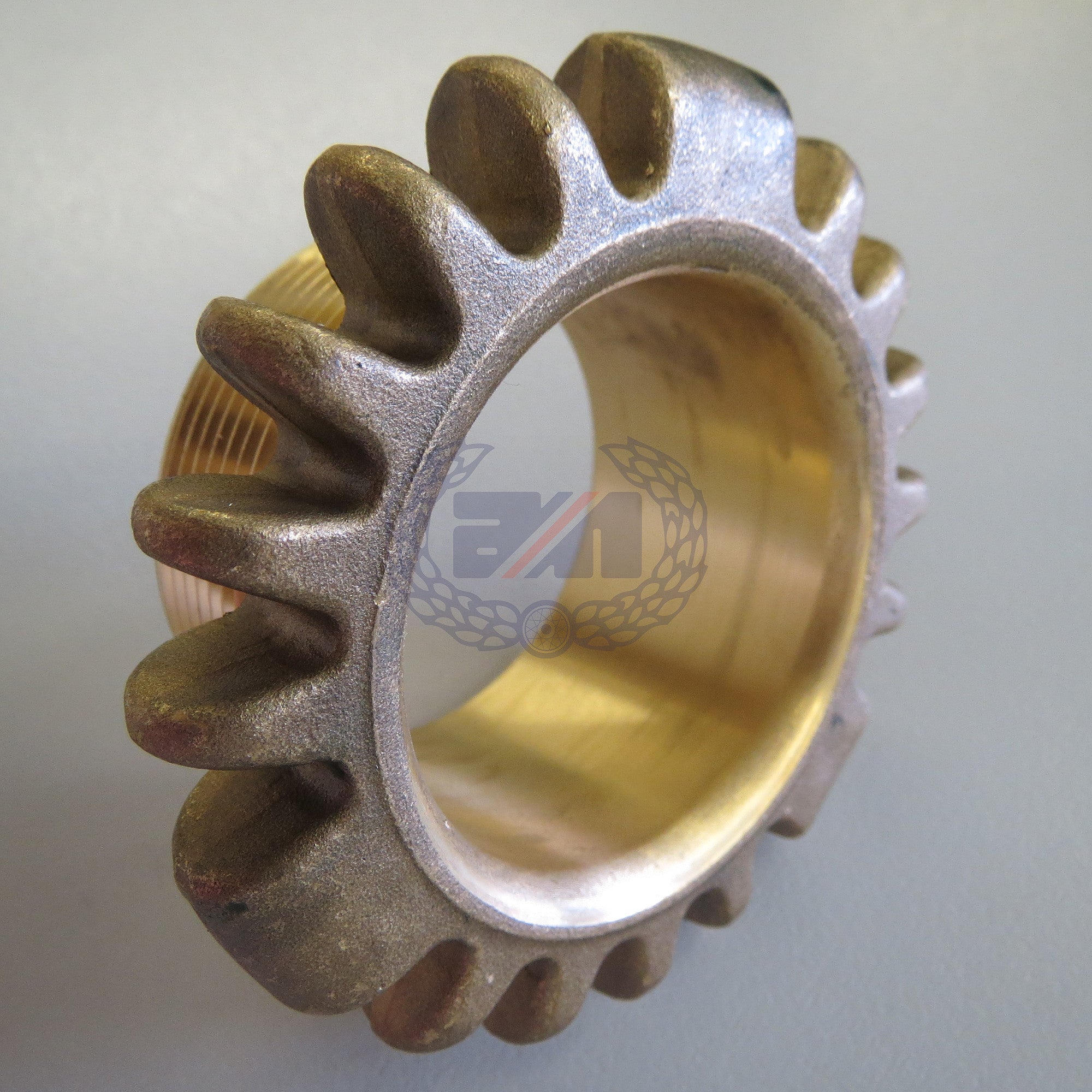 EXHAUST LOCKRING (BRASS - LONG EARLY TYPE for non balanced exhaust pipes) (NM18092)