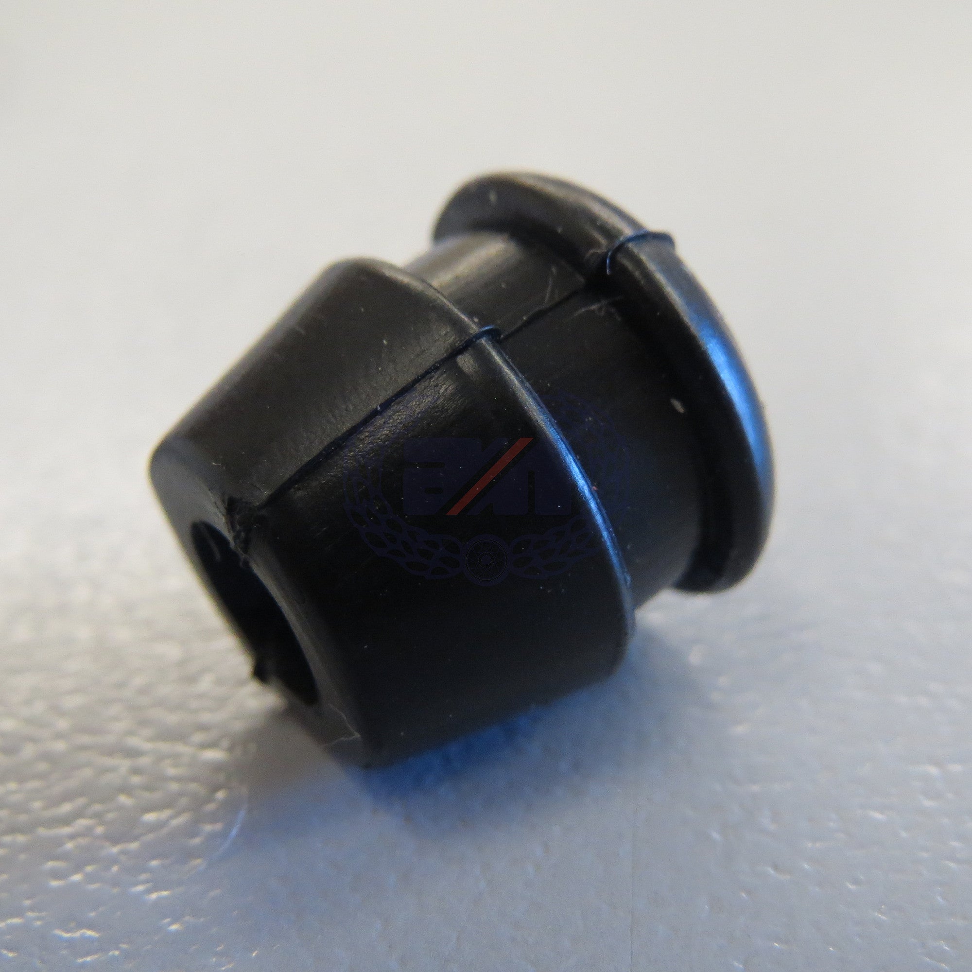 GROMMET - ALTERNATOR LEAD (04.1065)