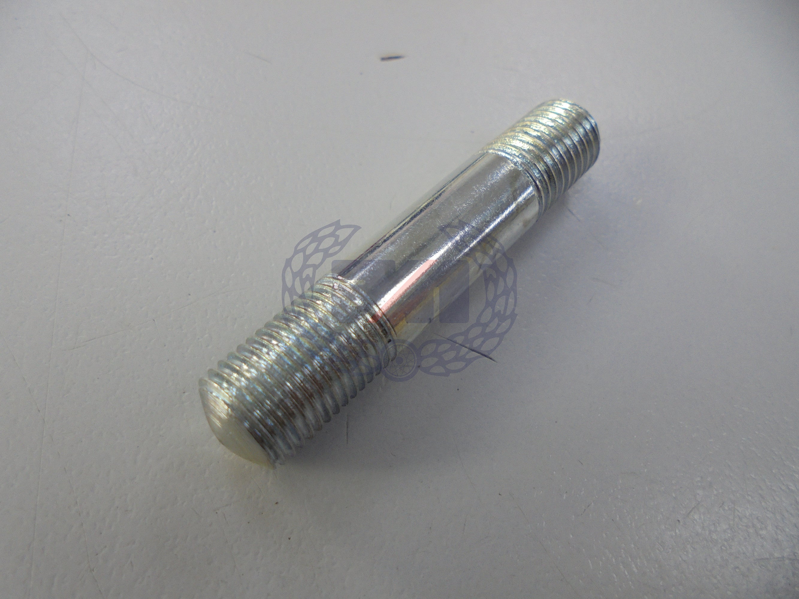 CYLINDER HEAD STUD 3/8" (NM24389) (fits in head)