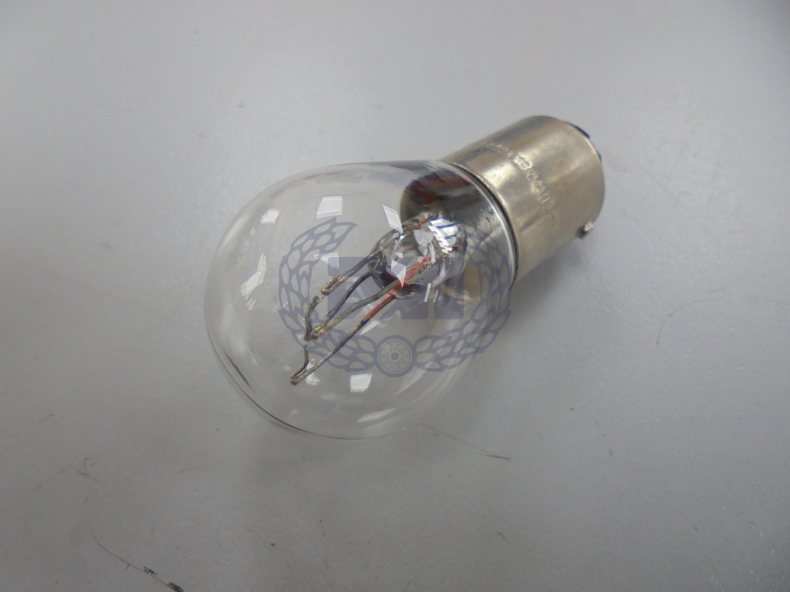 BULB STOP/TAIL 12v 21/5W  LLB380