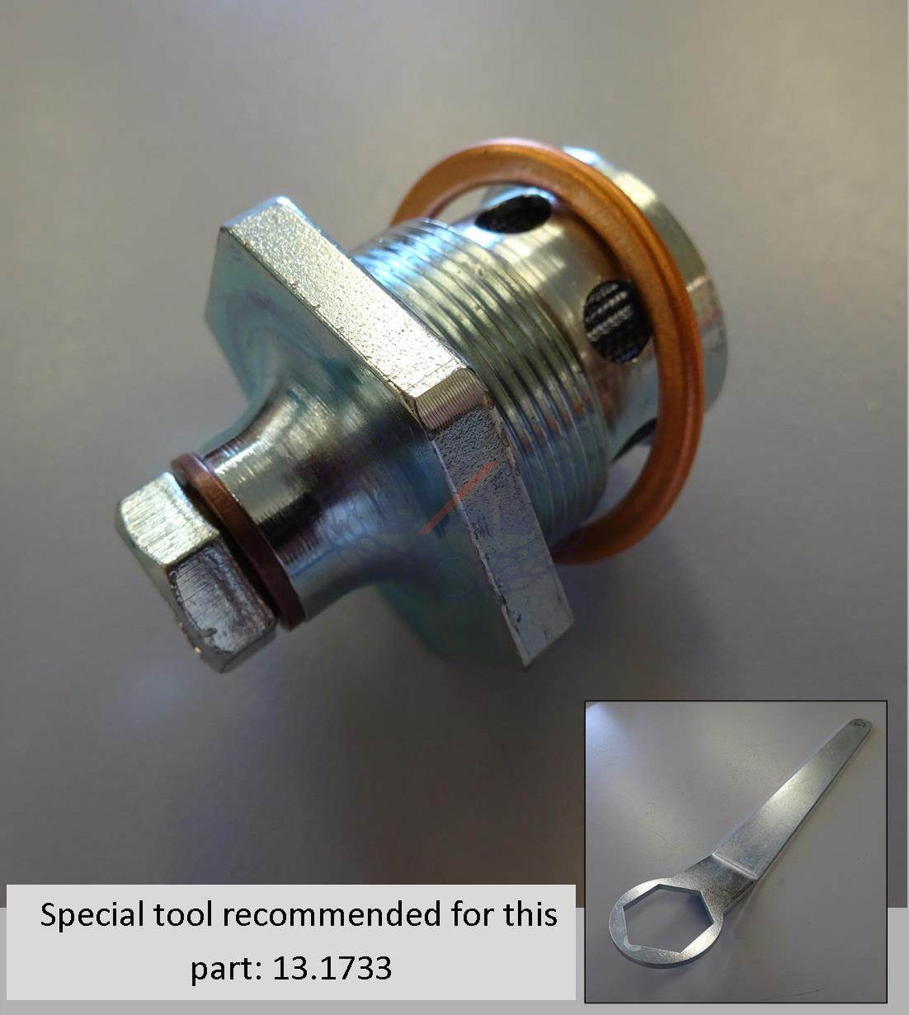 MAGNETIC CRANKCASE (SUMP) FILTER KIT Suitable for all Norton 500-850 twins (except some1972/3 models)