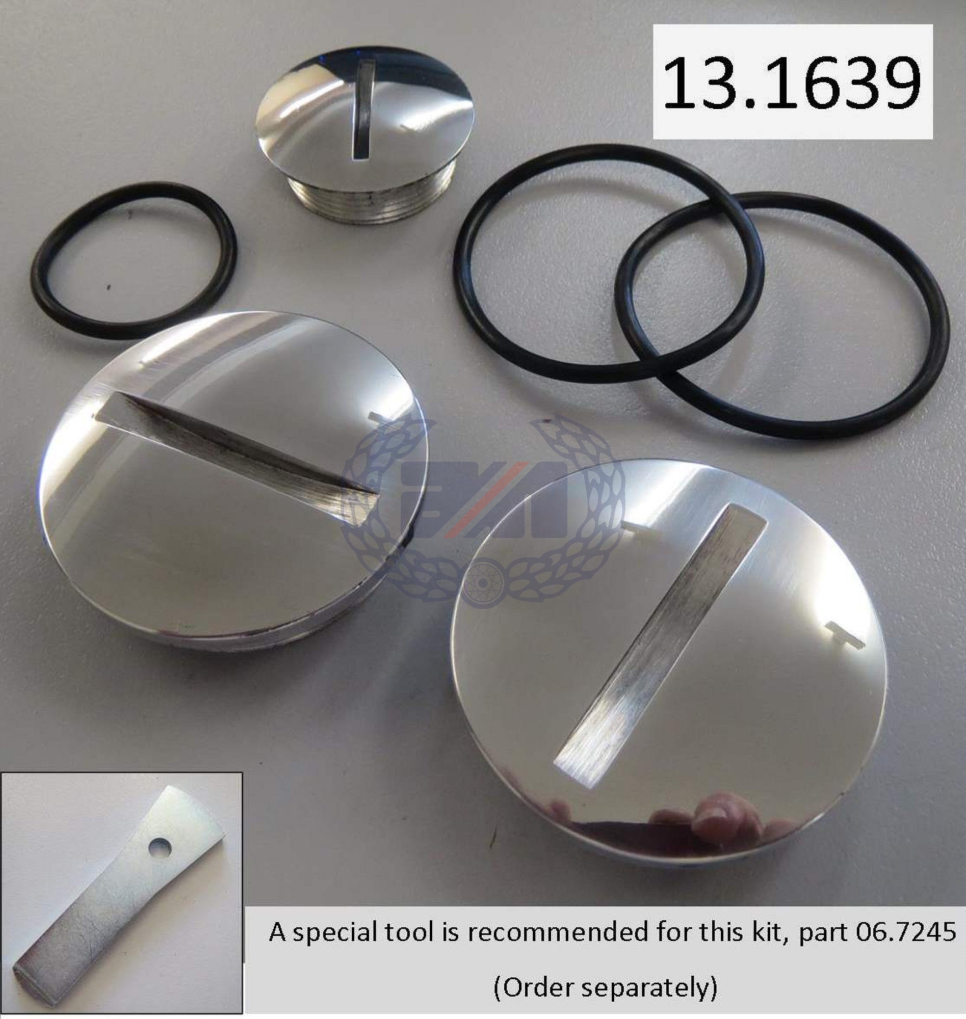 INSPECTION COVER KIT Polished finish including O rings PRIMARY SIDE COMMANDO 1969-1974