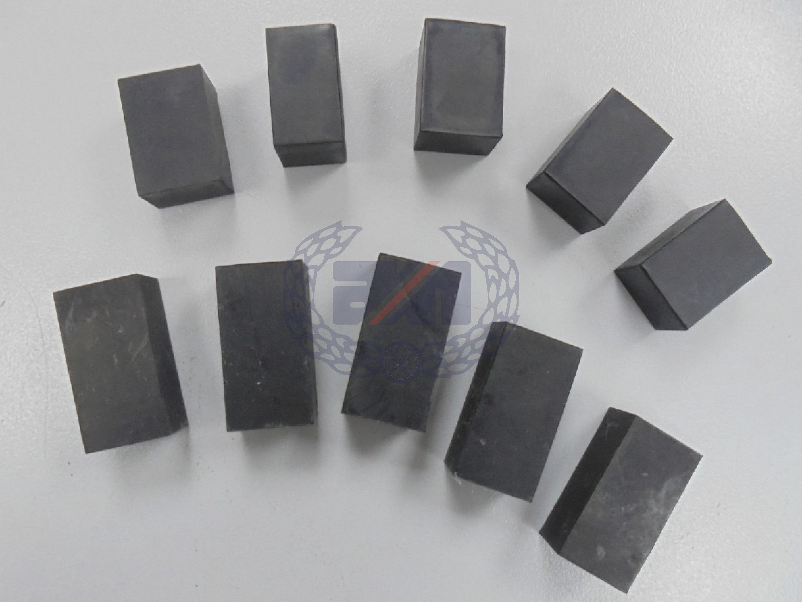 REAR WHEEL DRIVE RUBBER SET for COMMANDO 850Mk3