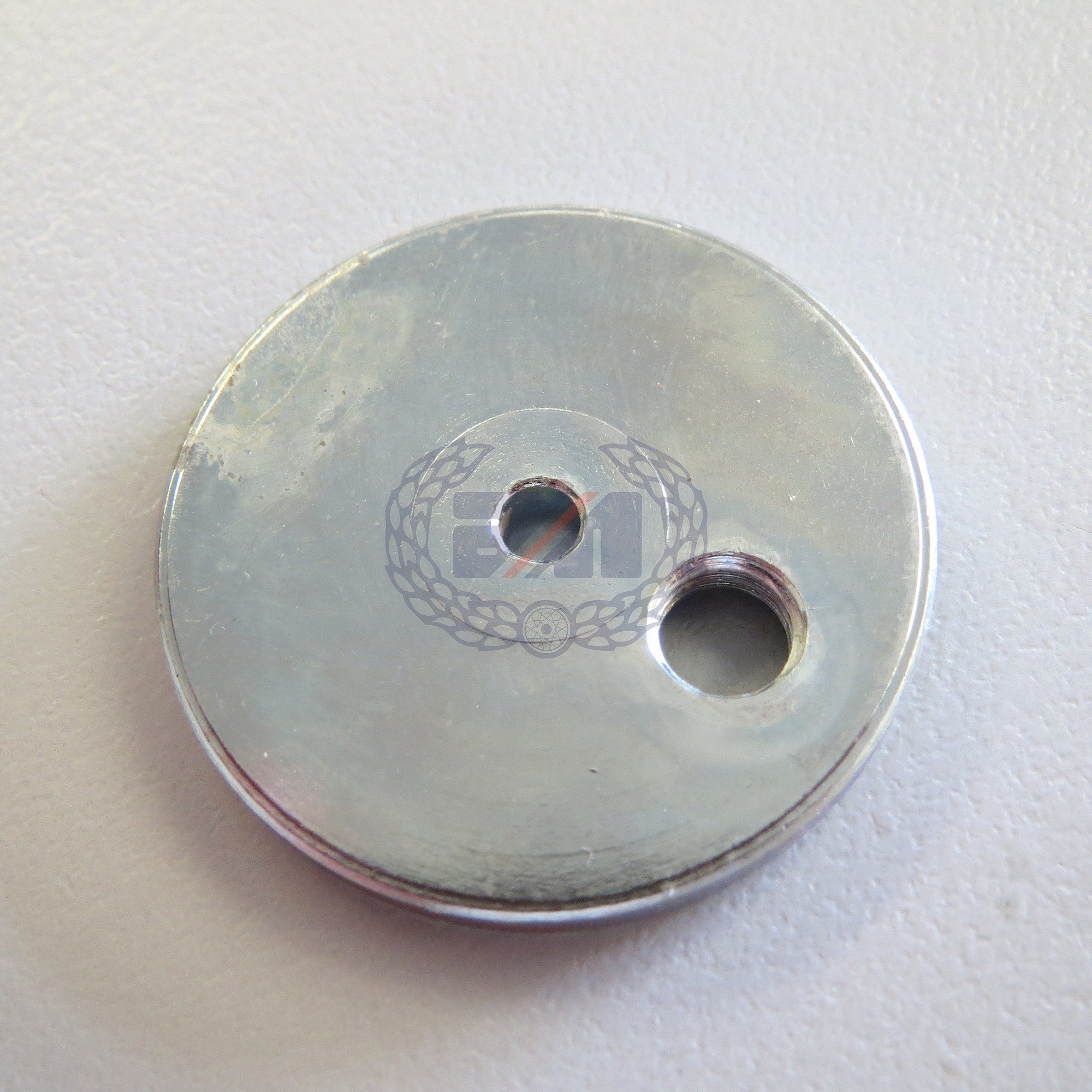 SWING ARM END CAP RH