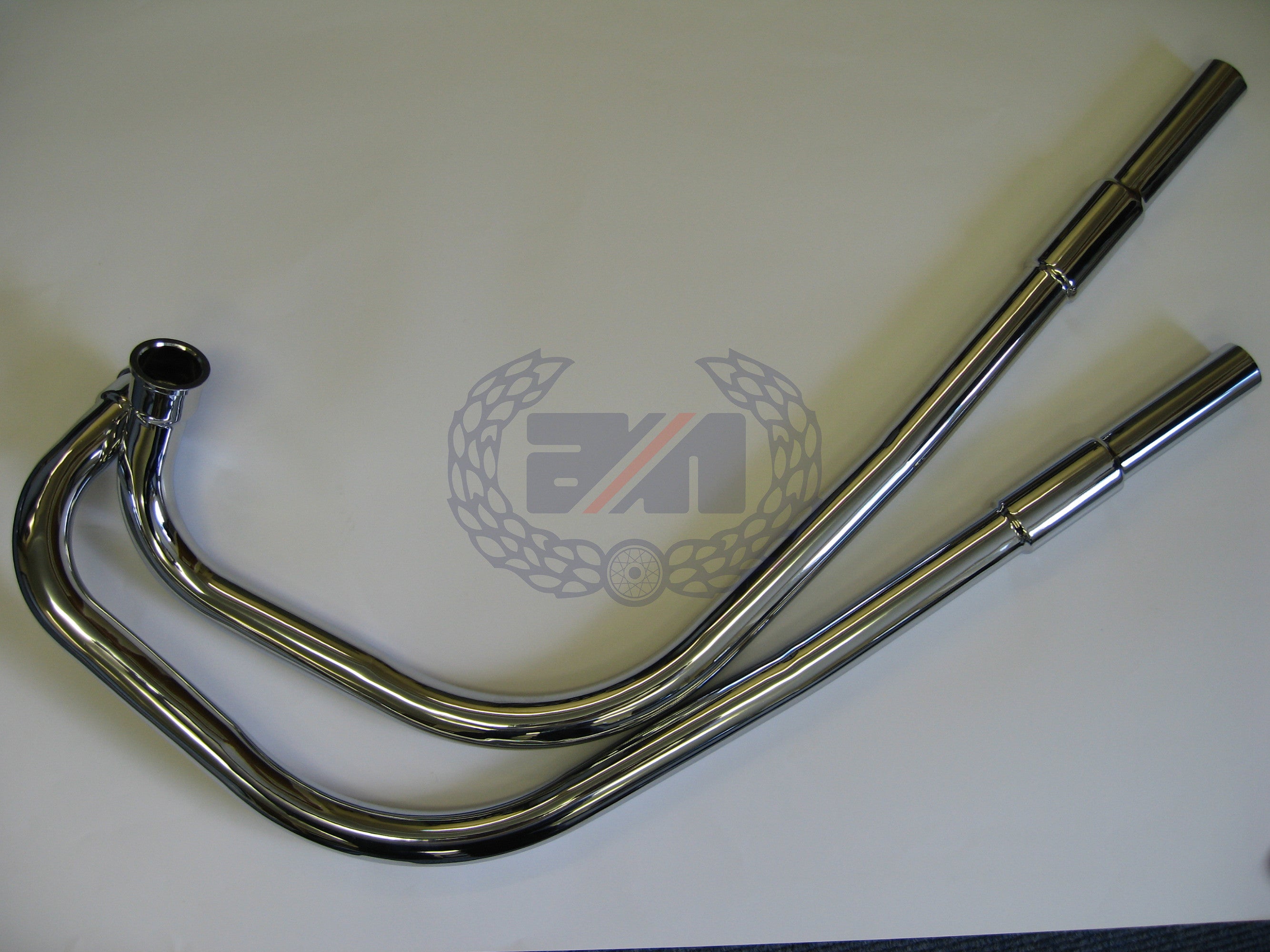 EXHAUST PIPES 1968-70 PAIR COMMANDO (LEVEL)