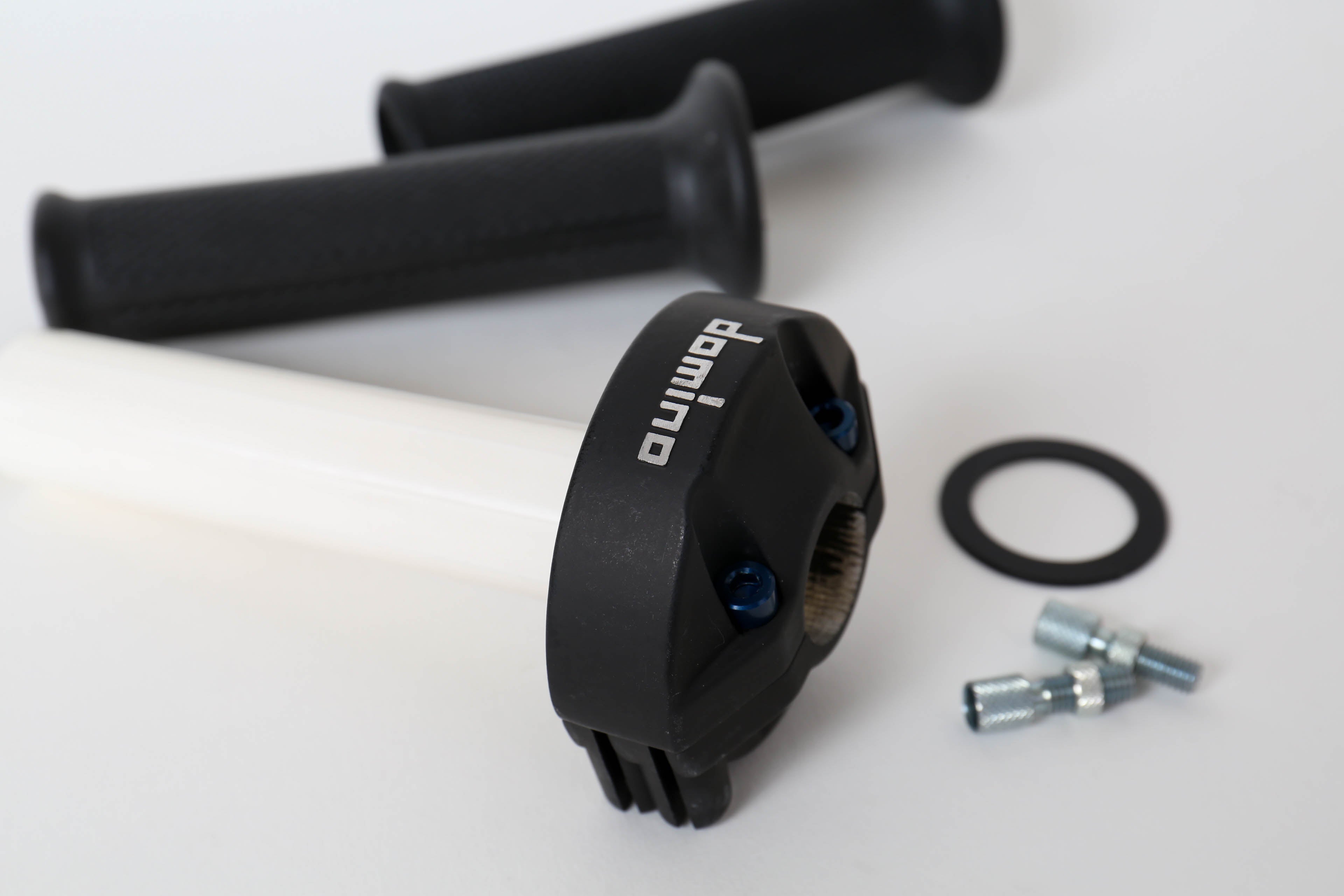 DOMINO GP THROTTLE - ドミノ ツインプルスロットル